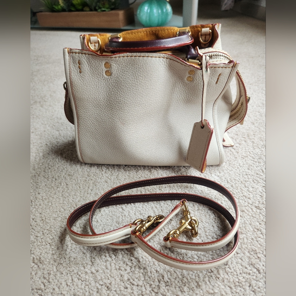 Coach Rogue 25 Chalk (Missing Hangtag)